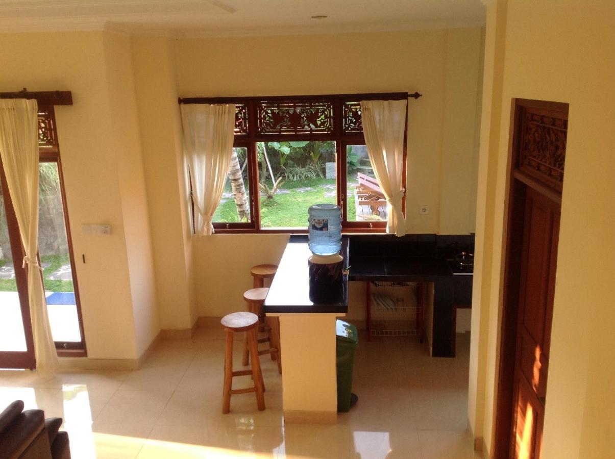 Villa Bungsil Gading ウブド エクステリア 写真
