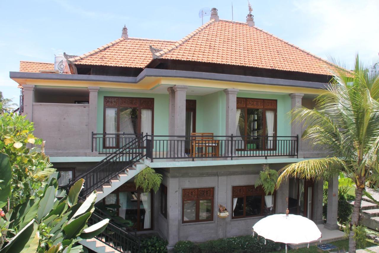 Villa Bungsil Gading ウブド エクステリア 写真