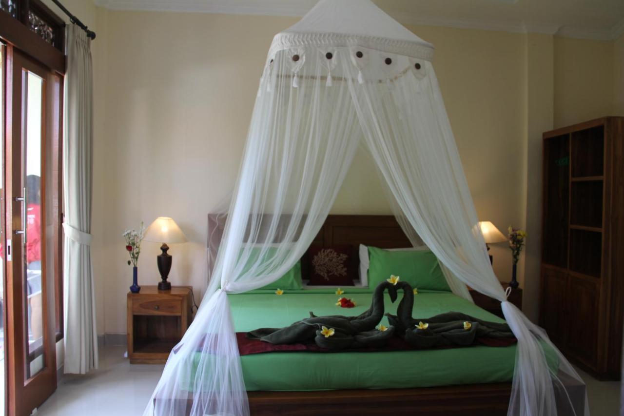 Villa Bungsil Gading ウブド エクステリア 写真