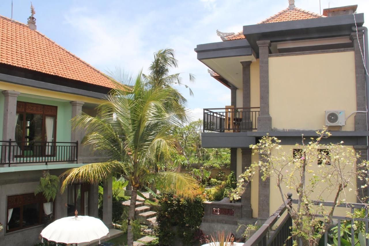 Villa Bungsil Gading ウブド エクステリア 写真