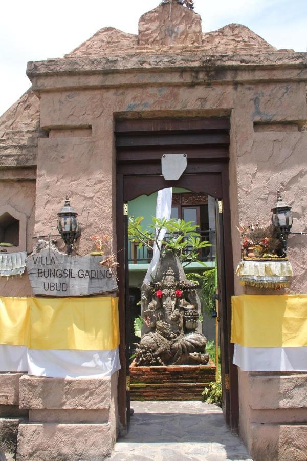 Villa Bungsil Gading ウブド エクステリア 写真