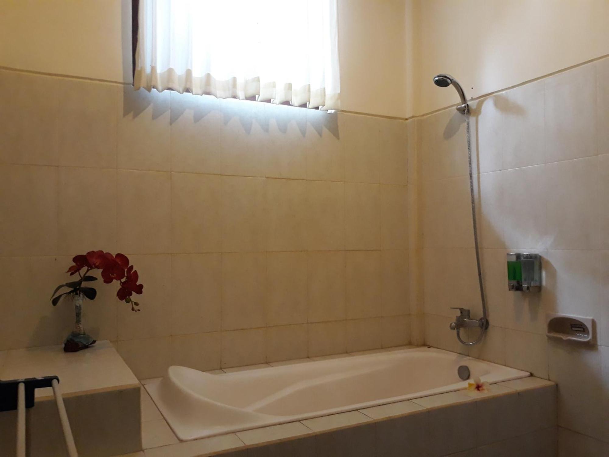 Villa Bungsil Gading ウブド エクステリア 写真