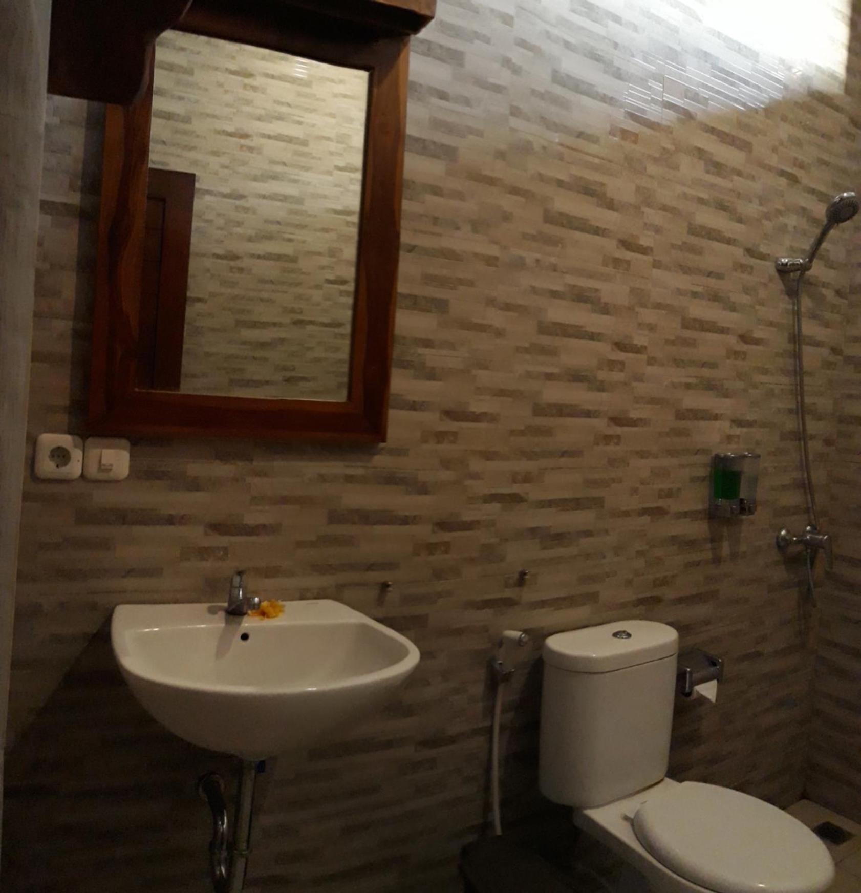 Villa Bungsil Gading ウブド エクステリア 写真