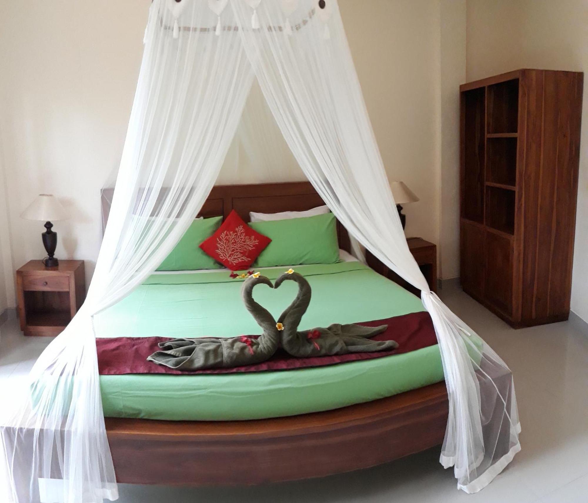 Villa Bungsil Gading ウブド エクステリア 写真